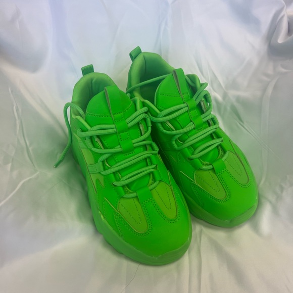 madden girl sneakers green size 7 - Picture 2 of 7